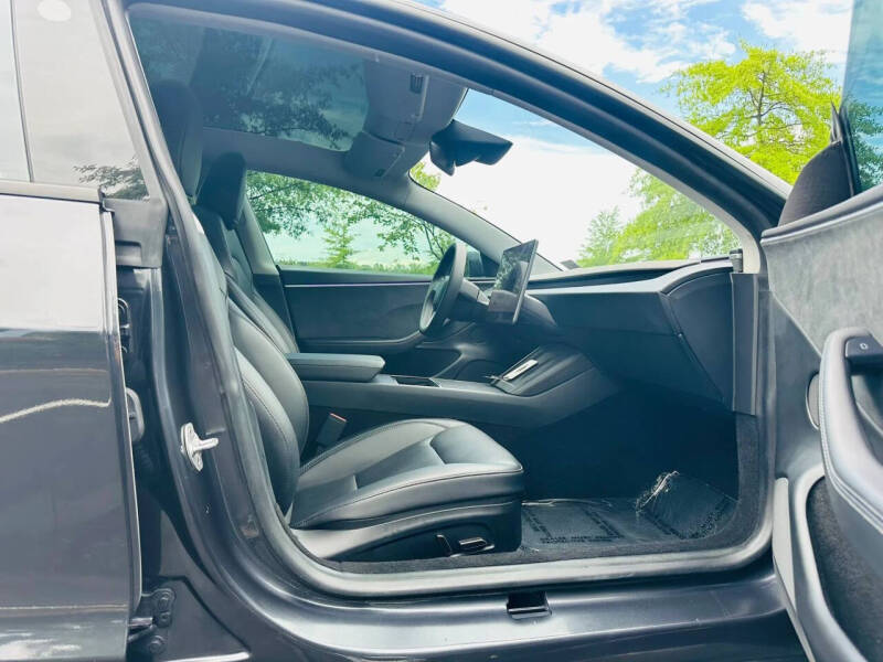 2025 Tesla Model 3 Long Range