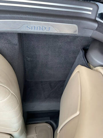 2013 Hyundai Equus Signature