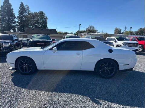 2019 Dodge Challenger SXT