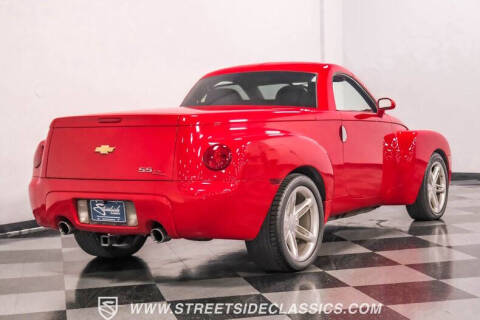 2004 Chevrolet SSR LS