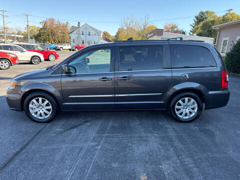 2016 Chrysler Town and Country for sale at Snyders Auto Sales in Harrisonburg VA