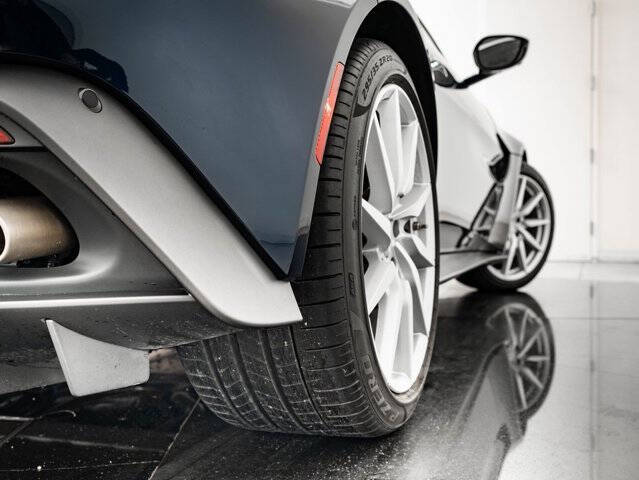 2020 Aston Martin Vantage