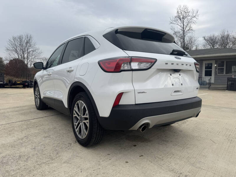 2022 Ford Escape Hybrid SEL