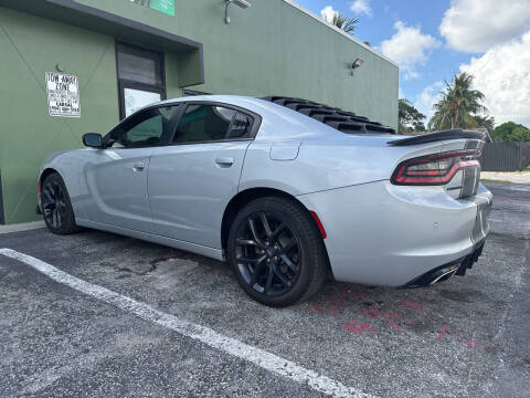 2020 Dodge Charger SXT