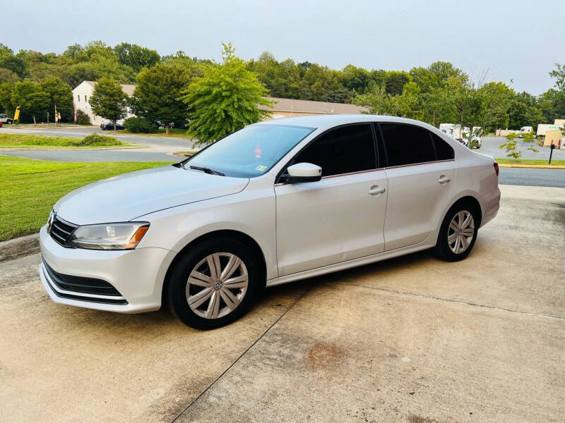 2017 Volkswagen Jetta null photo 3