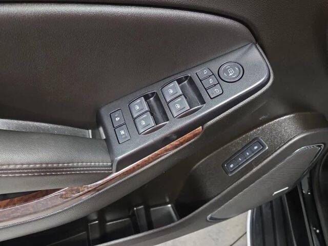 2020 GMC Yukon XL SLT
