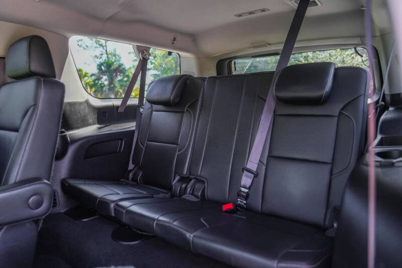 2017 Chevrolet Suburban LT