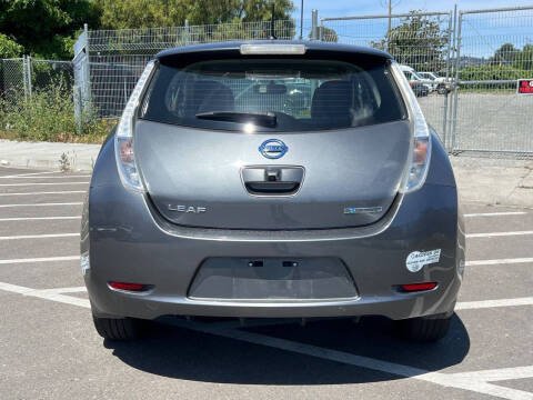 2016 Nissan LEAF SL