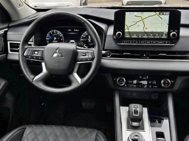 2024 Mitsubishi Outlander SEL
