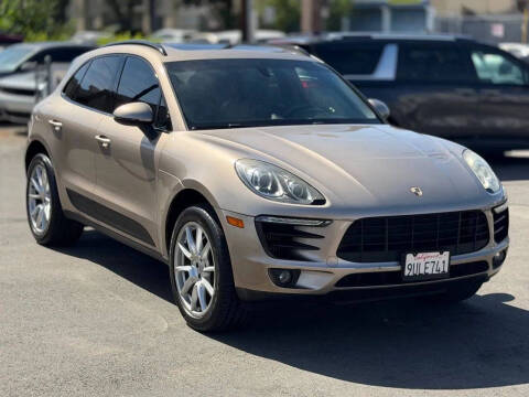 2016 Porsche Macan S