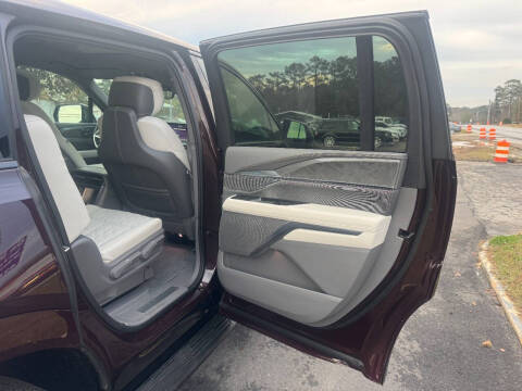 2025 Cadillac Escalade IQ Sport 1