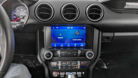 2021 Ford Mustang EcoBoost