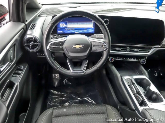 2025 Chevrolet Equinox EV LT