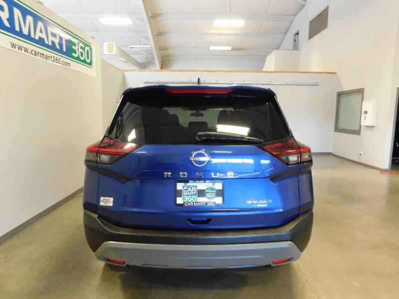 2022 Nissan Rogue SV