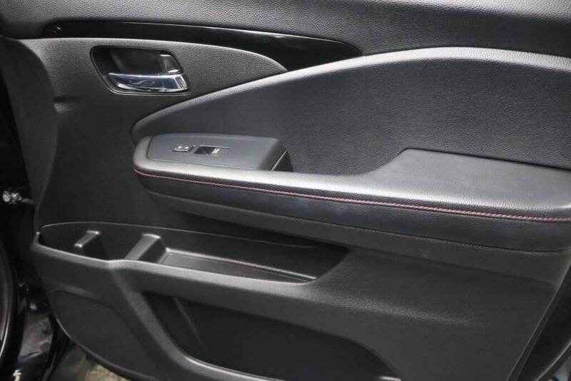 2022 Honda Pilot Black Edition