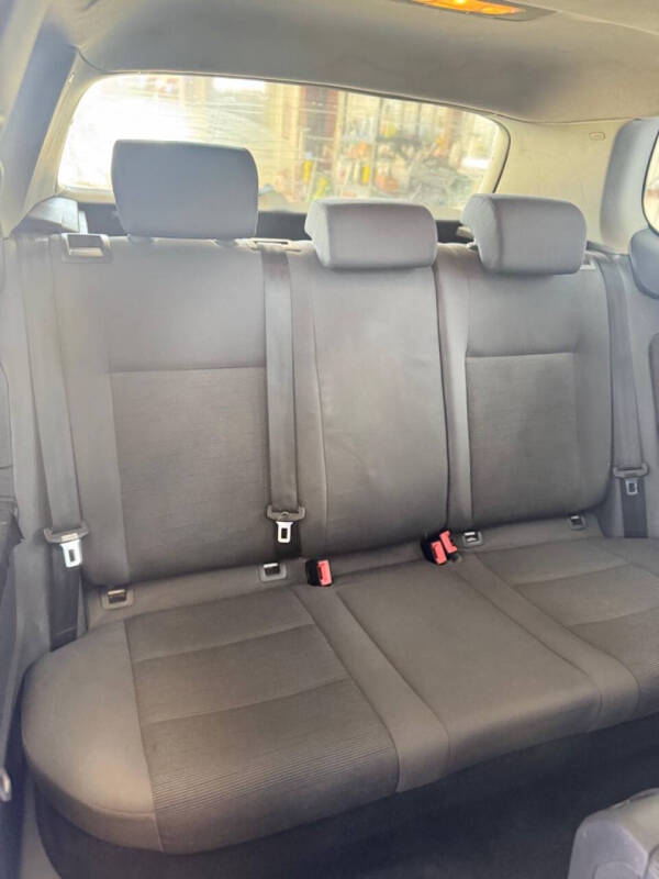 2009 Volkswagen Rabbit S