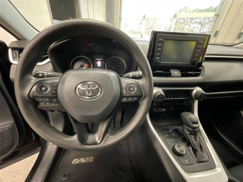 2019 Toyota RAV4 Hybrid LE