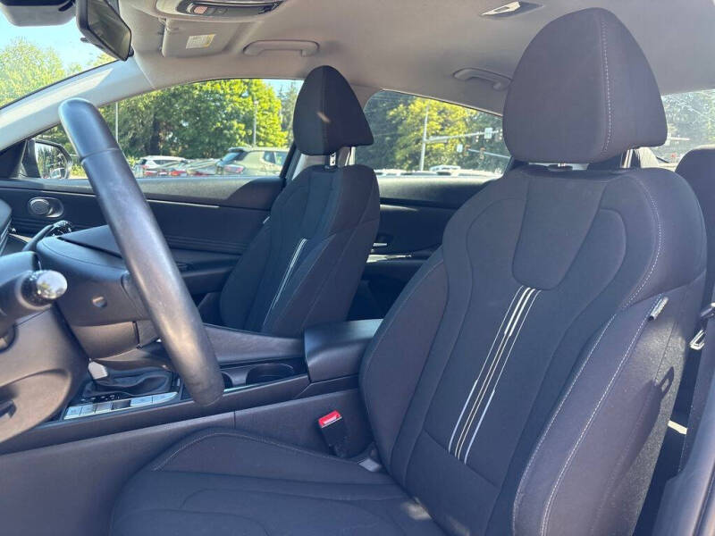 2023 Hyundai Elantra