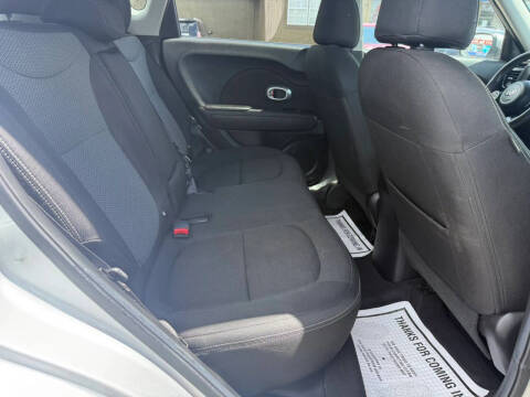 2019 Kia Soul +