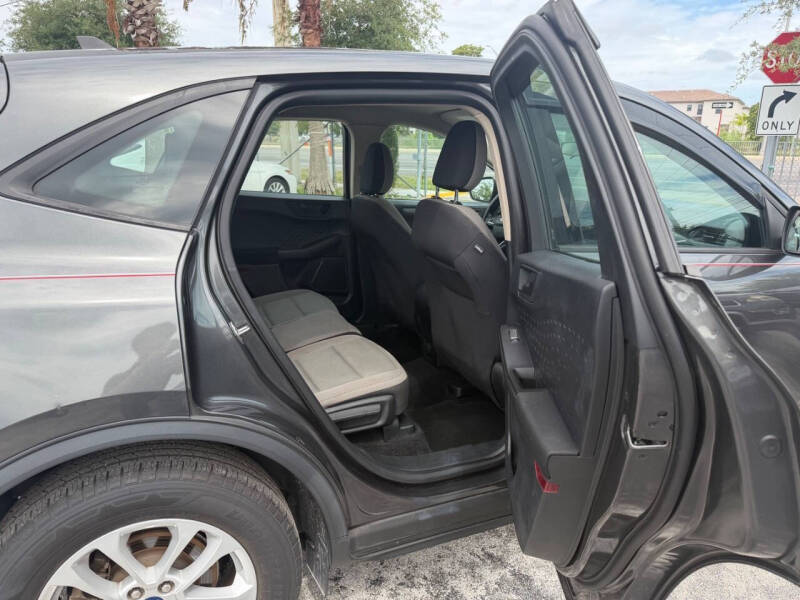 2020 Ford Escape S