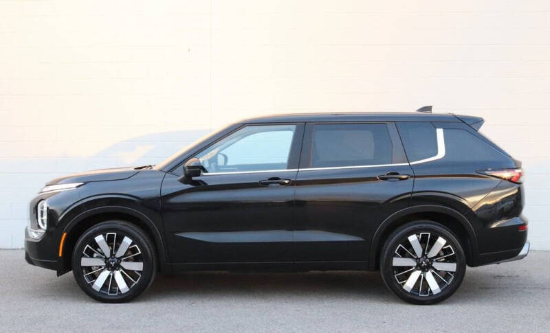 2025 Mitsubishi Outlander SE