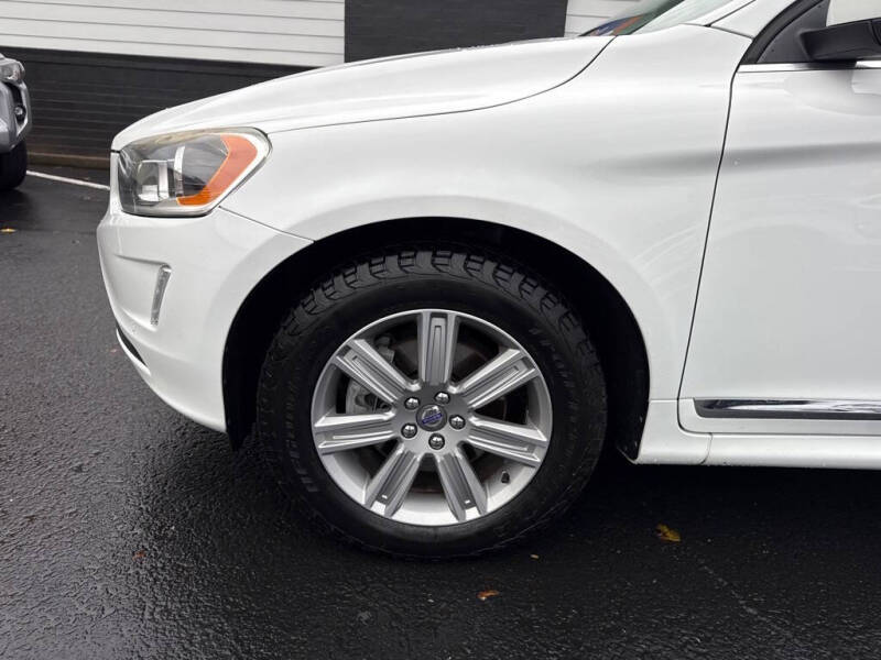 2016 Volvo XC60 T6 Drive-E