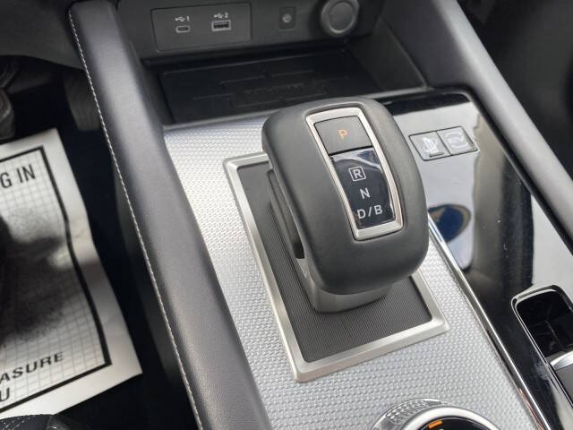 2023 Mitsubishi Outlander PHEV SEL