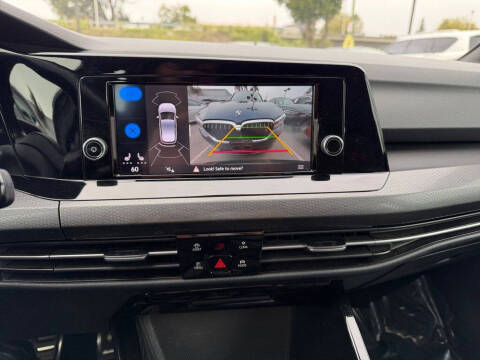 2023 Volkswagen Golf GTI 40th Anniversary Edition