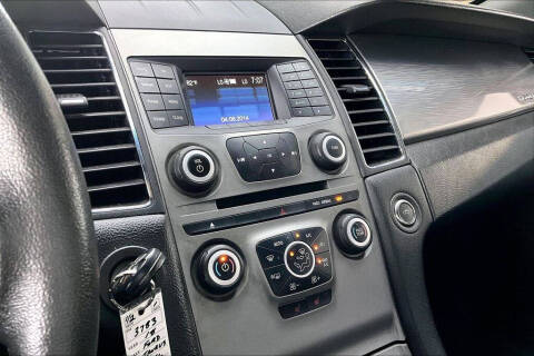 2018 Ford Taurus SEL