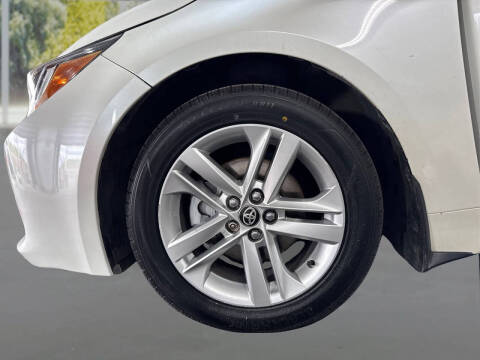 2019 Toyota Corolla Hatchback SE
