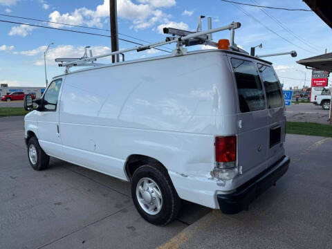 2013 Ford E-Series E-150