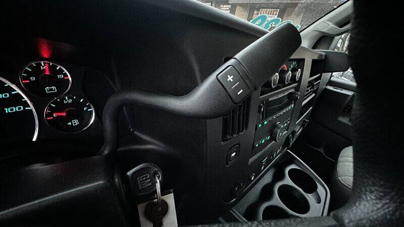 2020 Chevrolet Express 3500