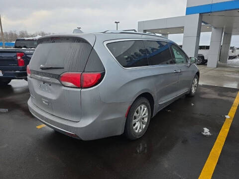 2019 Chrysler Pacifica Touring L