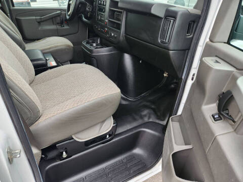 2016 Chevrolet Express 2500