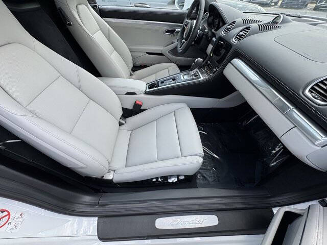 2025 Porsche 718 Boxster