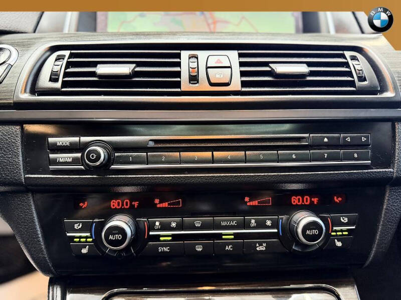2016 BMW 5 Series 528i
