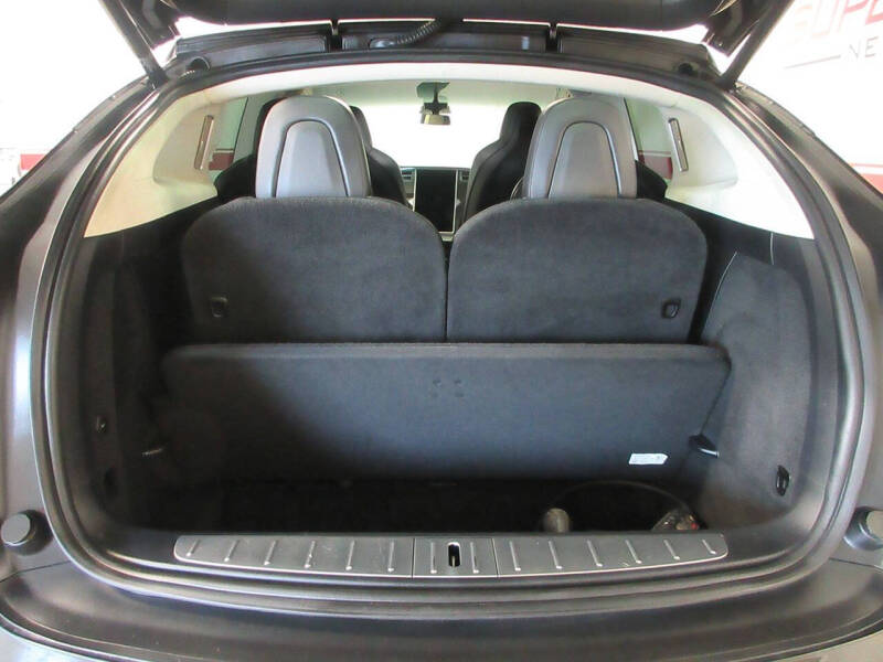 2017 Tesla Model X 75D