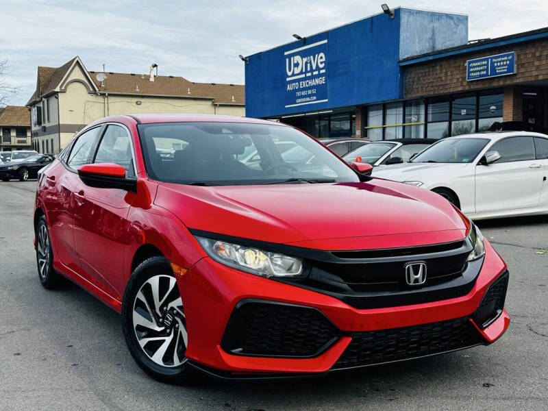 2019 Honda Civic Hatchback LX's photo