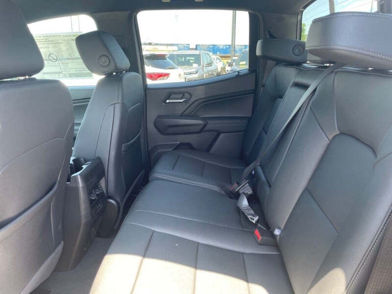 2025 Chevrolet Colorado LT