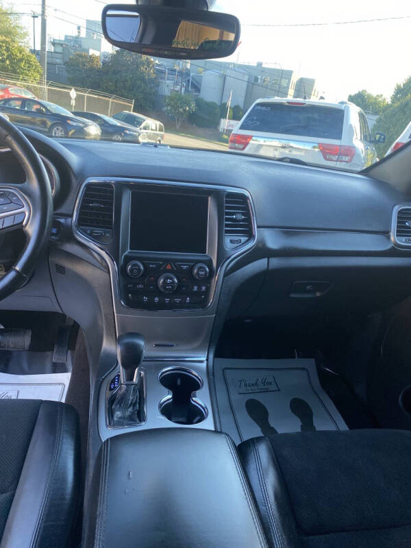 2018 Jeep Grand Cherokee Laredo