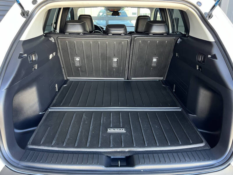 2024 Mazda CX-50 2.5 S Select