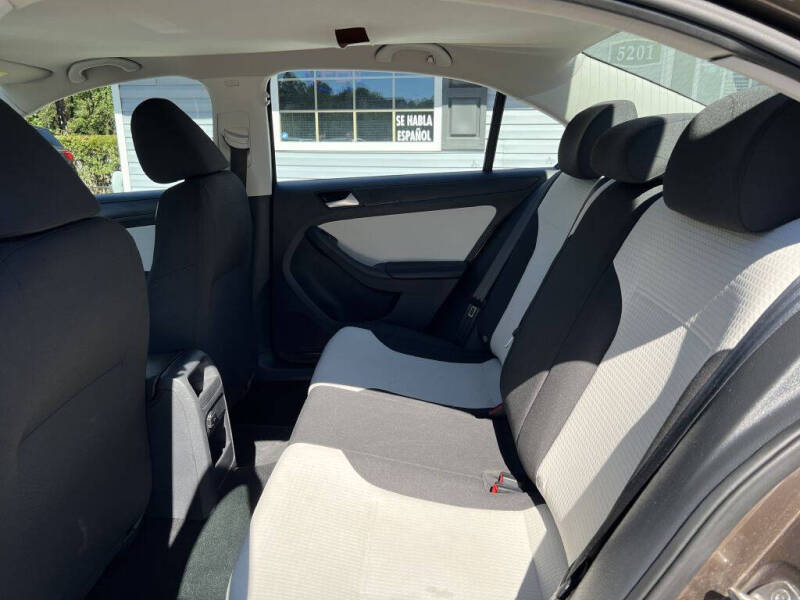 2015 Volkswagen Jetta