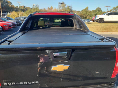 2013 Chevrolet Avalanche LT Black Diamond