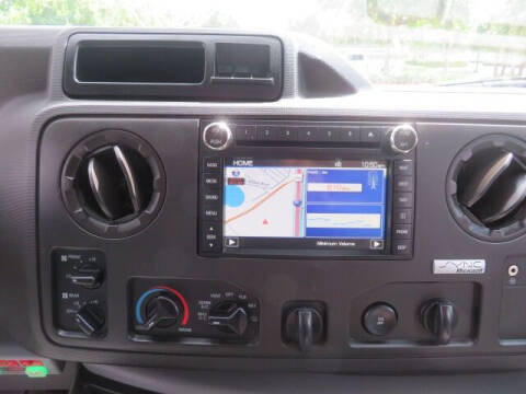 2014 Ford E-Series E-150 XLT