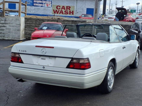 1995 Mercedes-Benz E-Class E 320