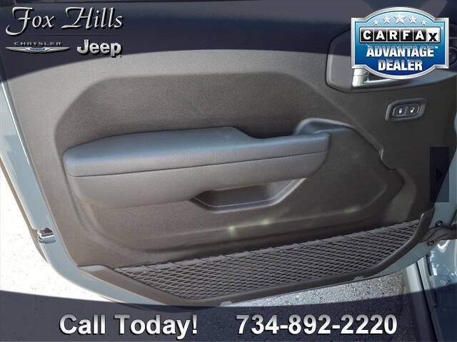 2025 Jeep Gladiator Willys