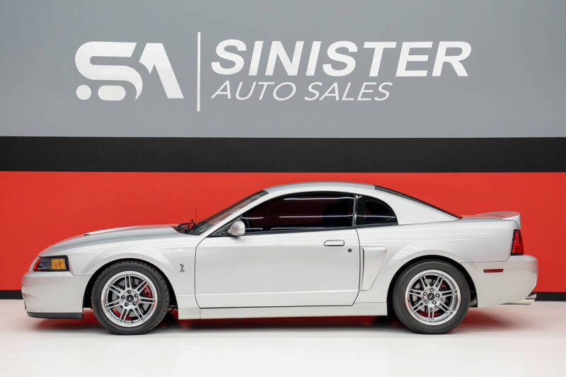 2003 Ford Mustang SVT Cobra 10th Anniversary