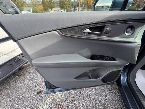 2019 Lincoln Nautilus Reserve