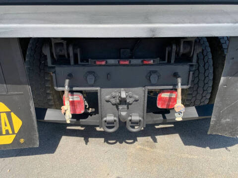 2016 Freightliner M2 106