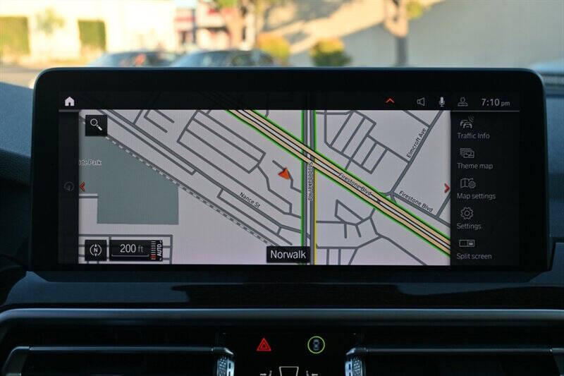 2023 BMW X4 xDrive30i